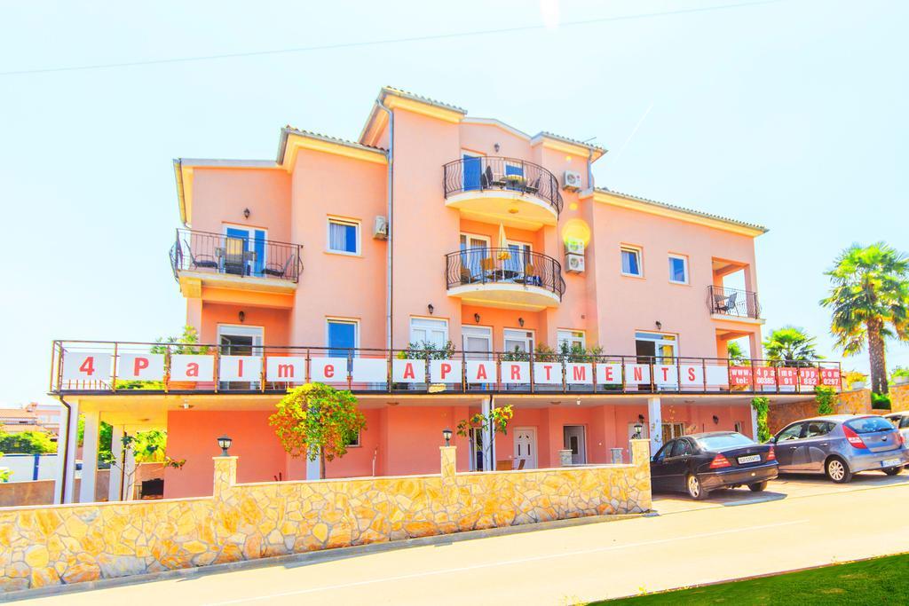 Apartments 4 Palme Funtana Kamer foto